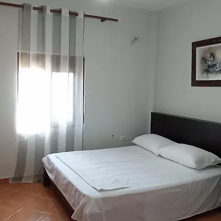 Villa Vila Ares Vlorë Exterior foto
